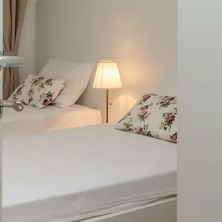 Apartman Lena